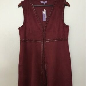 💛 NWT 💛 BOHEMIAN FAUX SUEDE LONG STUDDED VEST CRANBERRY COLOR SIZE MED.